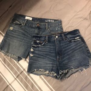 LOT OF 2 EUC Abercrombie & Gap shorts